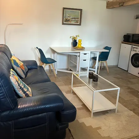 Equipe Apartment